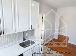 6120 Monroe Pl APT 17, West New York, NJ 07093