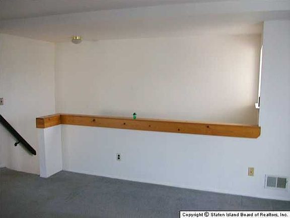 3rd image of 267 Bruckner Ave