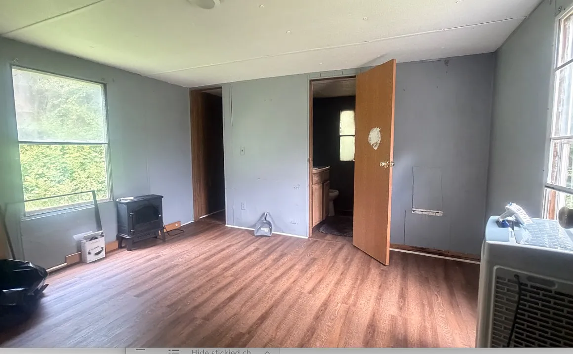 3 bed, 920 sqft, $1,100 — Photo 4