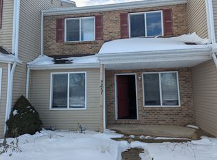 9267 Cedar Creek Ct, Swartz Creek, MI 48473