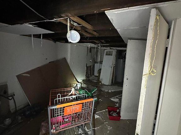 5th image of 282 Targee St