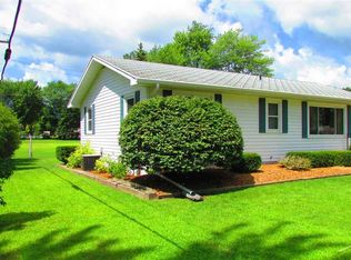 1121 N Miller Rd, Saginaw, MI 48609