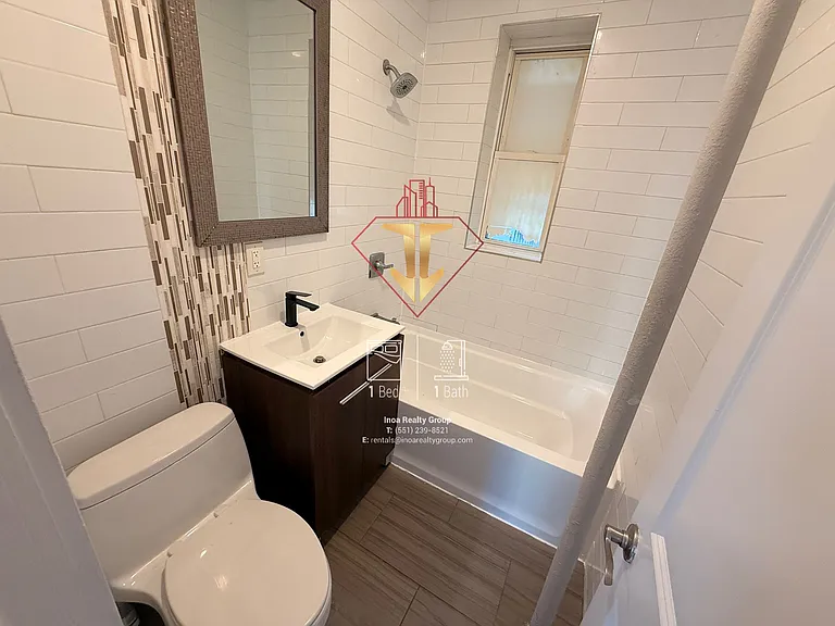 943-945 Pavonia Ave #31A — Photo 7
