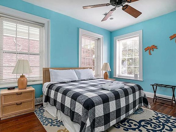 4th image of 66 Beaufain St