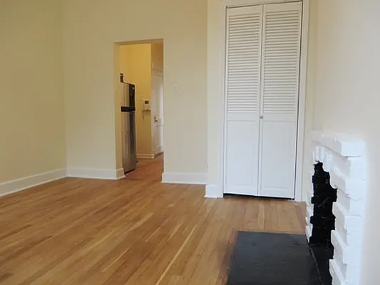 Rented by City Connections Realty | media 26