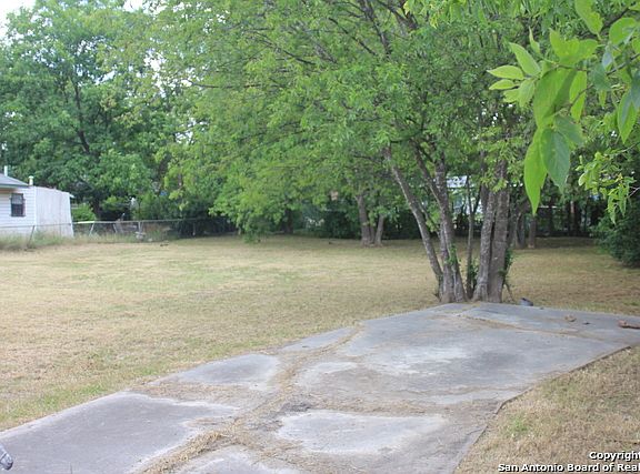 5th image of 1017 Patton Blvd