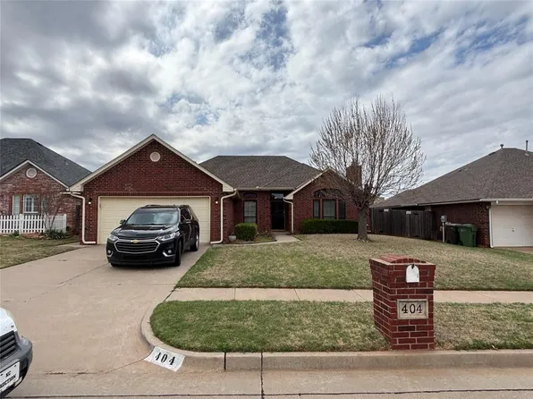 404 Eastview Dr, Yukon, OK 73099