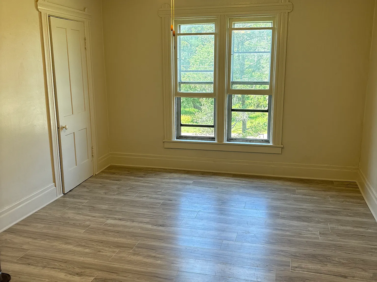 2 bed, $850 — Photo 2