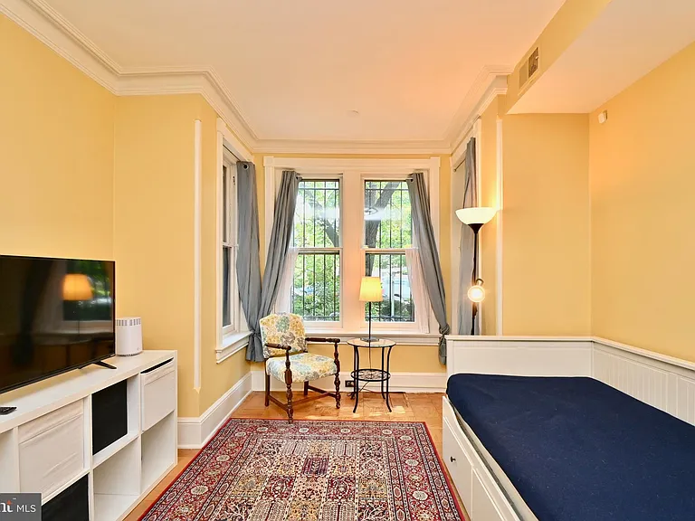 639 Massachusetts Ave NE #1 — Photo 7