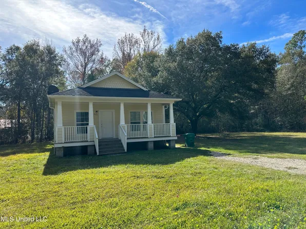 6127 W Ridley St, Bay Saint Louis, MS 39520