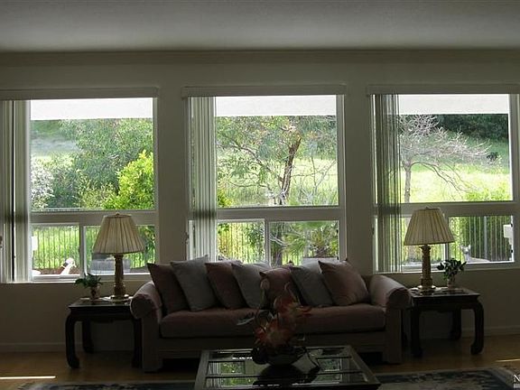4th image of 203 Moulton Ct