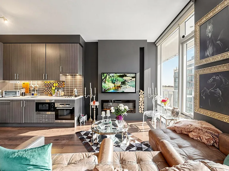 39 Queens Quay E #830 — Photo 9