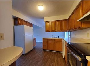6617 Holcomb Ave, Des Moines, IA 50322