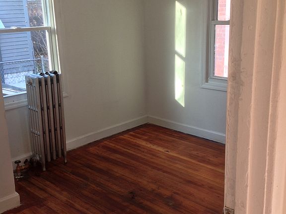 2nd image of 309 Sanford Ave #1