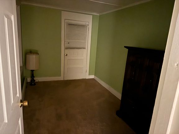 5th image of 19 Greene St APT 3