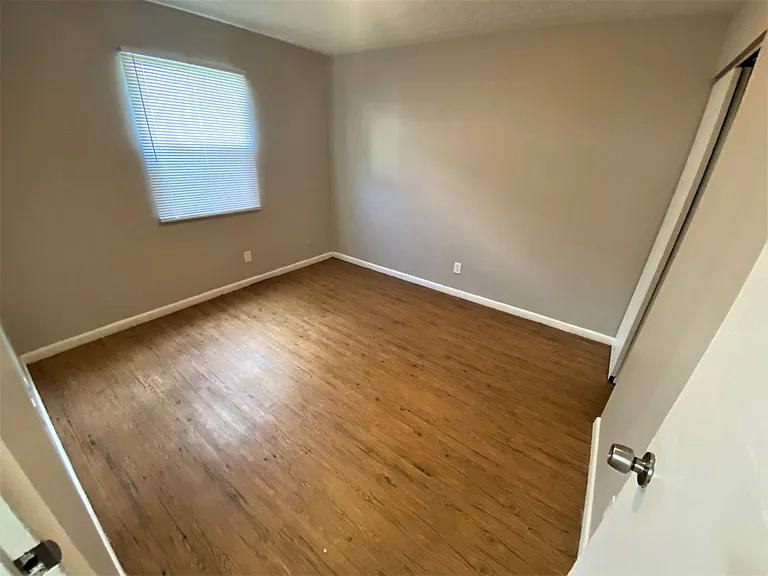 451 Alden Ave — Photo 20