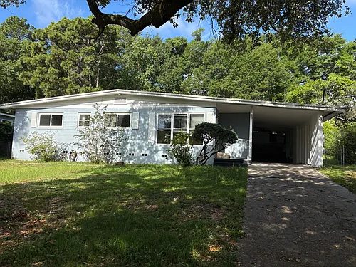 5095 Crestwood Rd Photo 1 5095 Crestwood Rd Photo 1