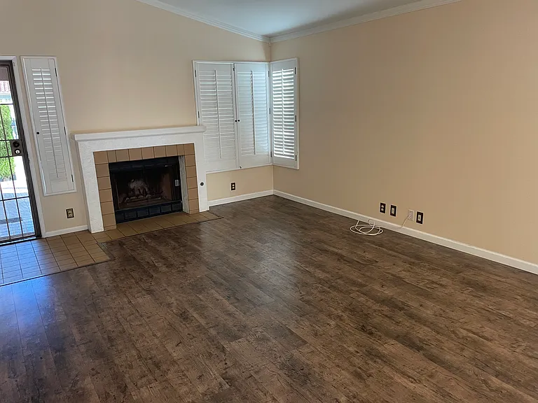 530 Lowewood Pl — Photo 4