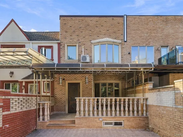 99-53 65th Road, Rego Park, NY 11374