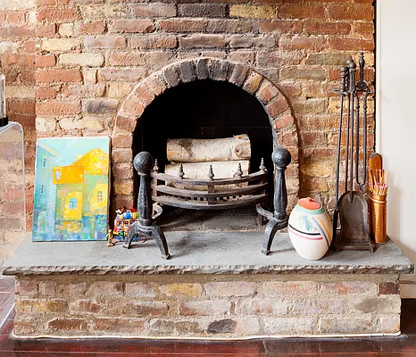 Rented by Compass | media 9