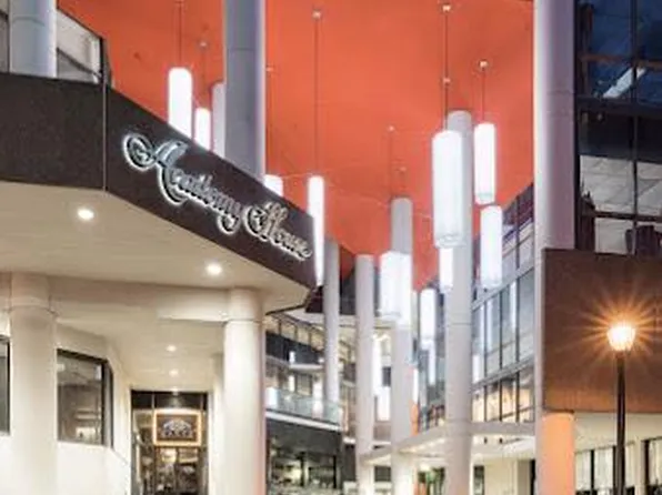 1420 Locust St APT 23L, Philadelphia, PA 19102