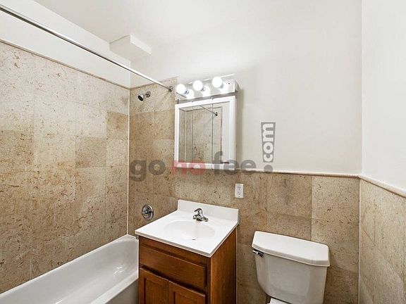 5th image of 191 Saint Nicholas Ave APT 4F