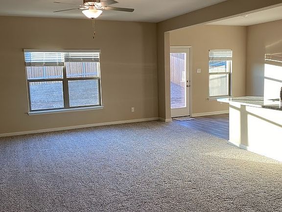 2nd image of 200 Lake Rdg