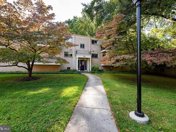 10648 Montrose Ave APT 102, Bethesda, MD 20814