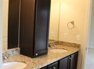 24779 Martindale Rd, South Lyon, MI 48178