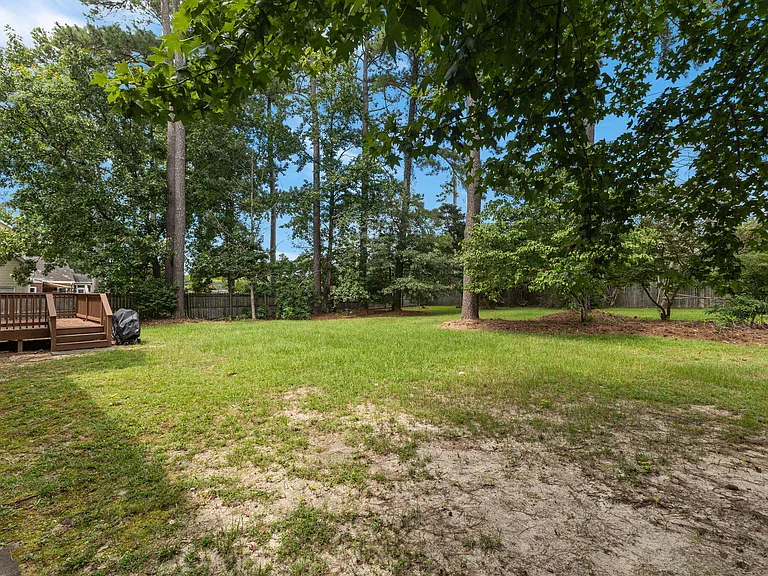 8318 Umstead Rd — Photo 11