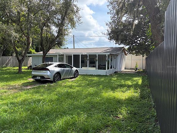2nd image of 3815 CYPRESS AVENUE