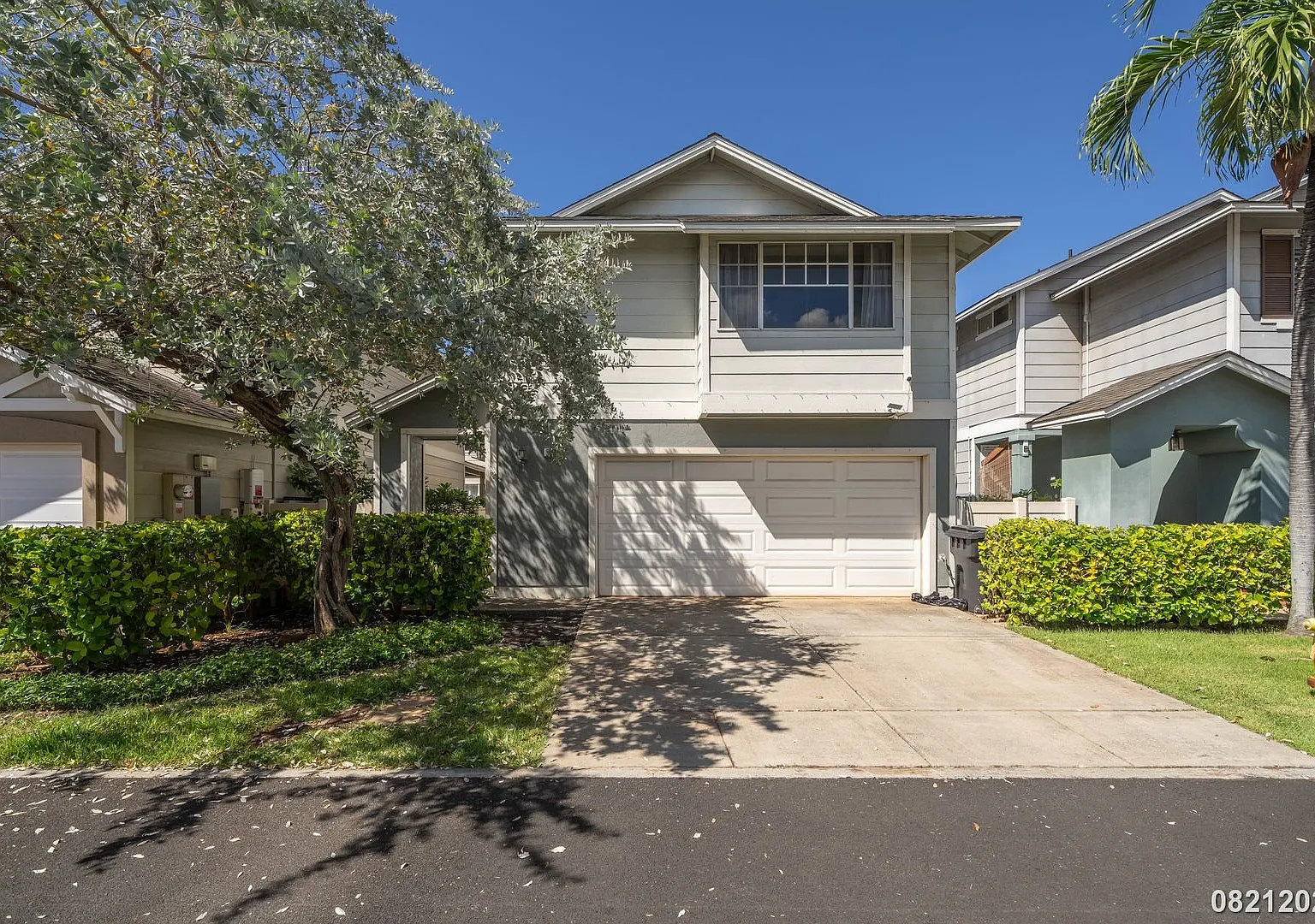 3BR/2.5BA Ewa Beach Home | 22 Solar Panels, Central AC, EV Charging & Water Softener — Photo 1