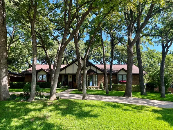 2714 Warwick Way, Grapevine, TX 76051