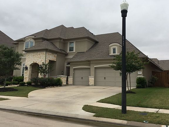 3rd image of 10831 Mayberry Heights Dr