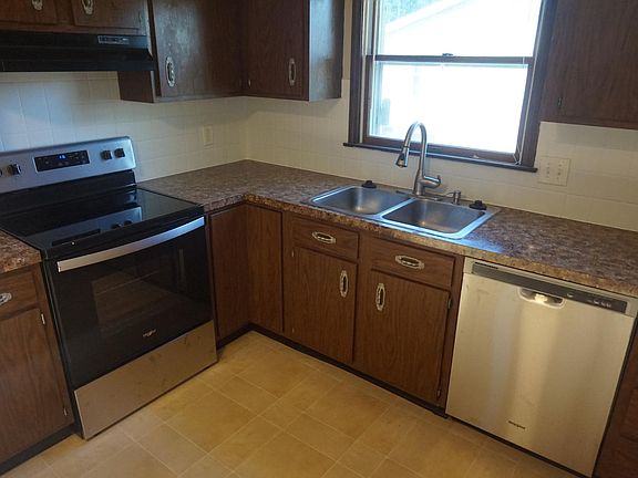 4th image of 1357 Tiffany Dr #1357