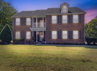 1405 Stone Creek Dr, Gallatin, TN 37066