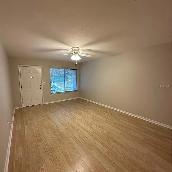 3125 Villa Rd — Photo 2