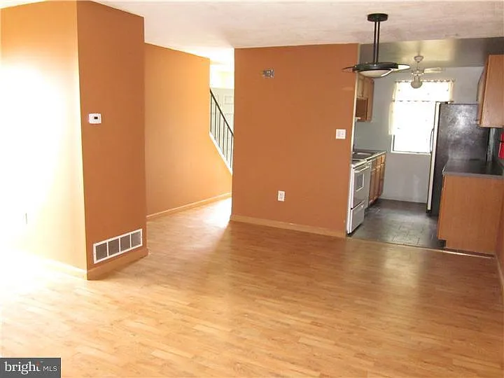 157 Channing Dr — Photo 11