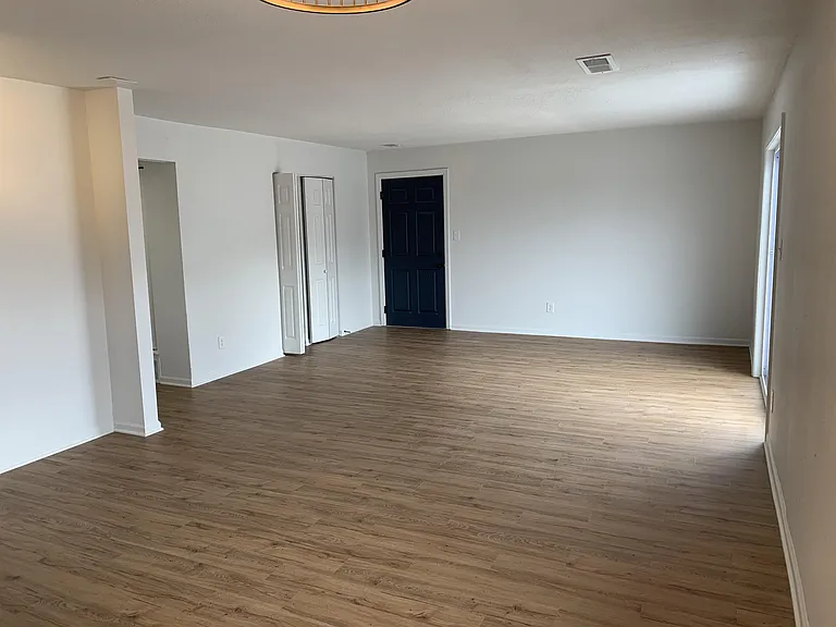 1740 Missouri Ave #L — Photo 10