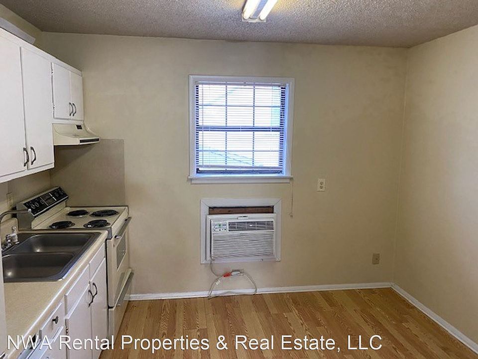 Maple522 522 W Maple St Fayetteville AR Zillow