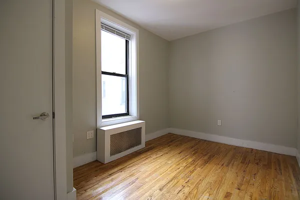 Rented by Nooklyn NYC LLC | media 30