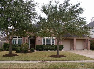 1915 Farmers Creek Dr, Richmond, TX 77406