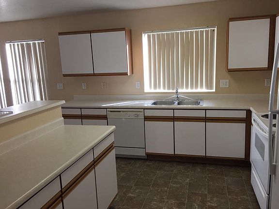 4th image of 10462 E Abilene Ave
