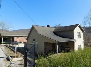 716 Ivy Hl, Harlan, KY 40831