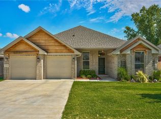 2213 Alameda Park Dr, Norman, OK 73071