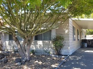 220 Arboleda Dr, Santa Rosa, CA 95401