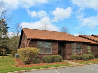 447 James Ct, High Point, NC 27265