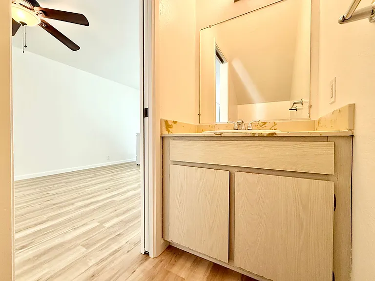 1254 Terra Nova Blvd — Photo 14