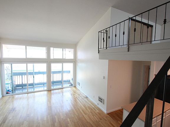 2nd image of 601 S Prospect Ave Unit 304