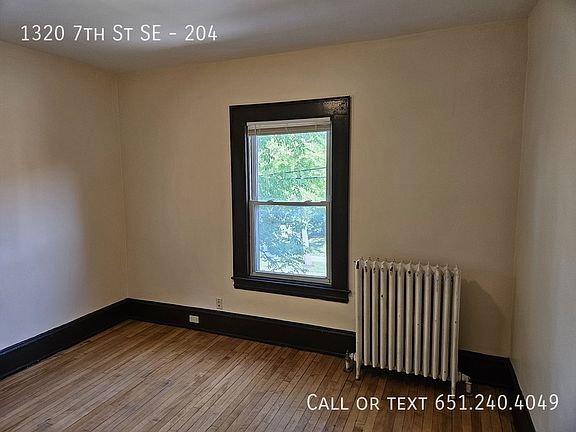2nd image of 1320 7th St SE #204